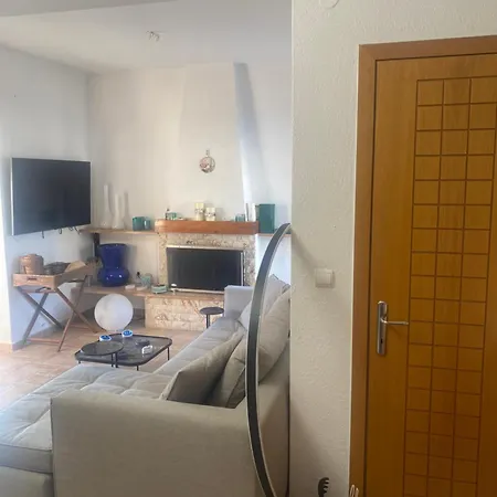 Alex's House * باراديسوس
